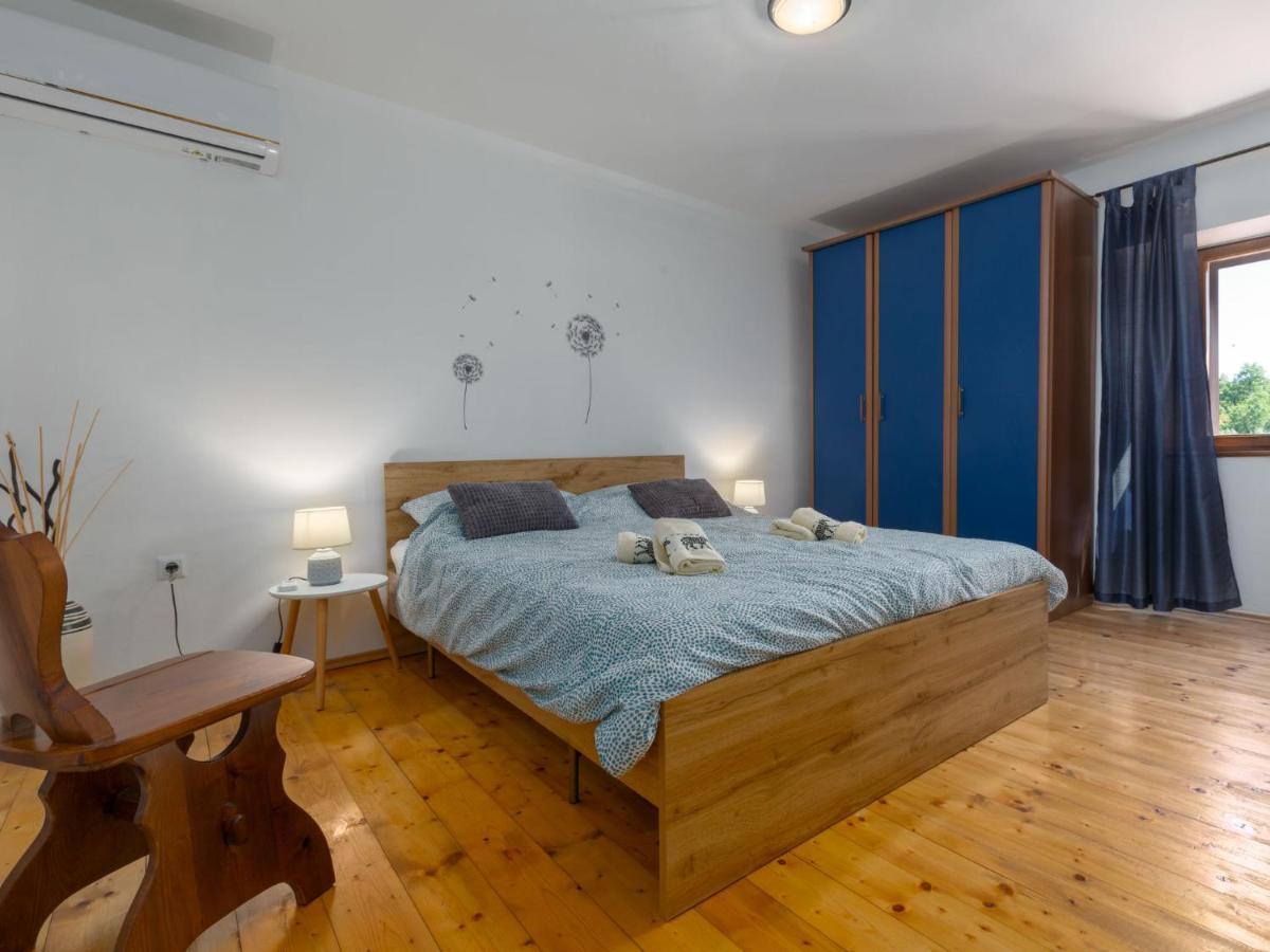 Holiday Home Villa Lucky By Interhome Бртонигла Екстер'єр фото