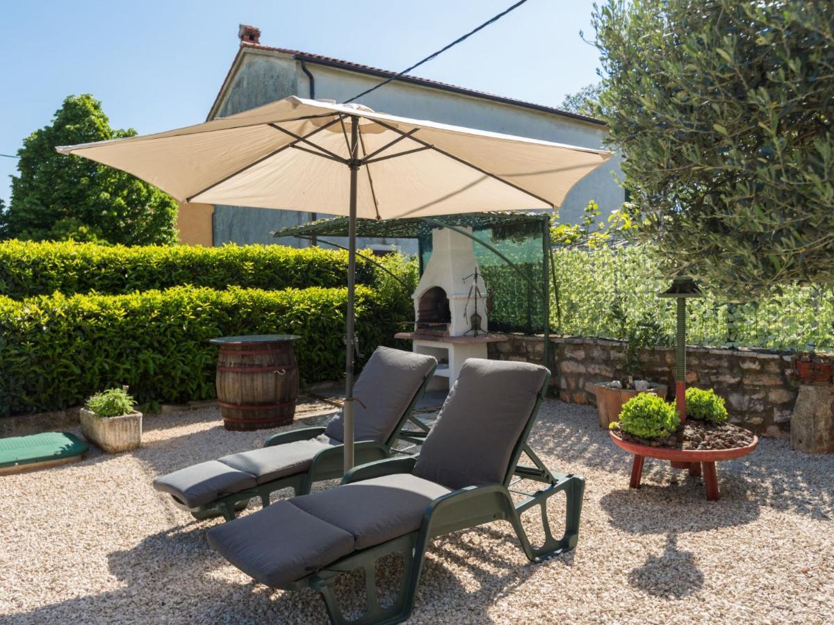 Holiday Home Villa Lucky By Interhome Бртонигла Екстер'єр фото