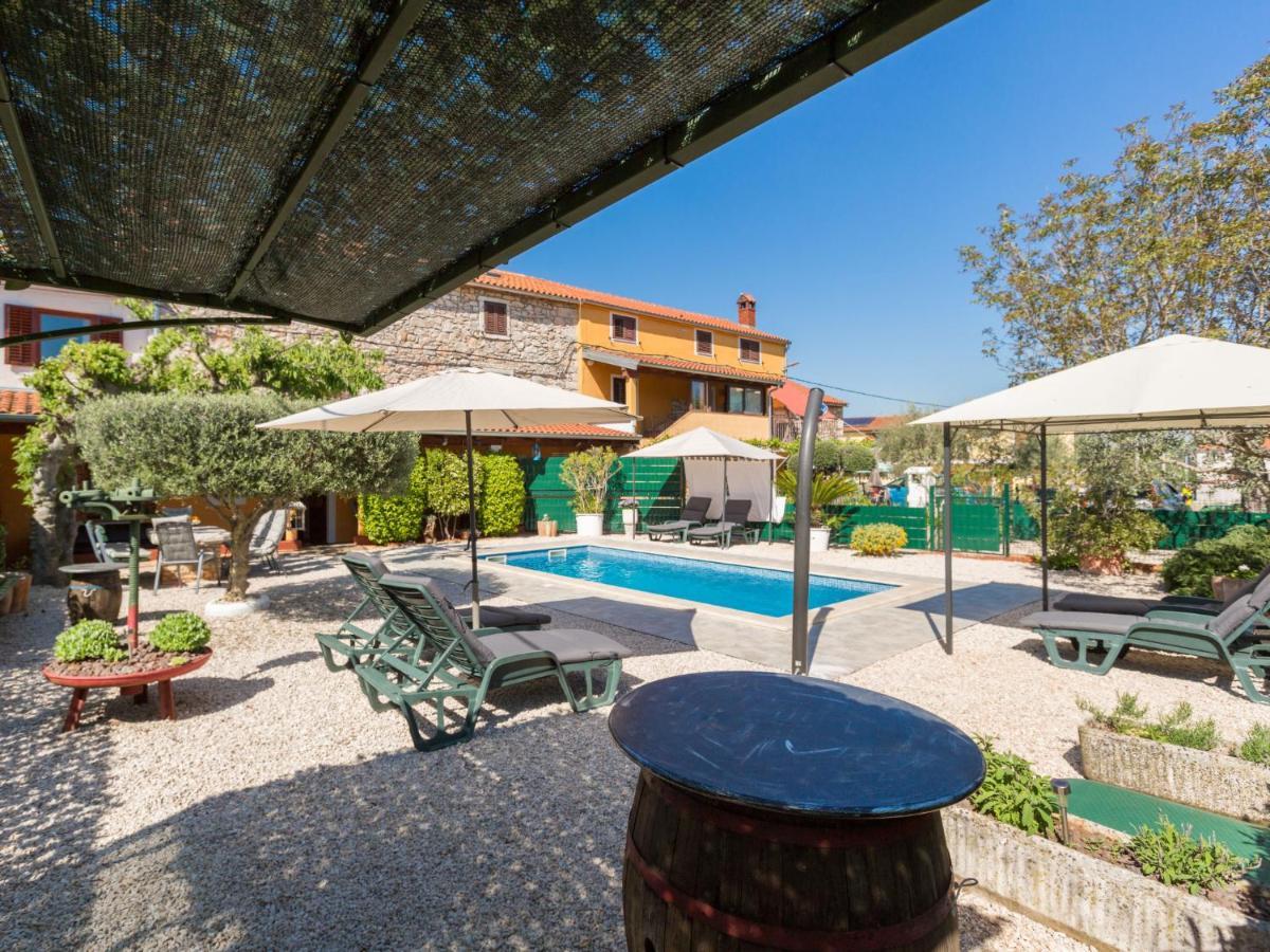 Holiday Home Villa Lucky By Interhome Бртонигла Екстер'єр фото