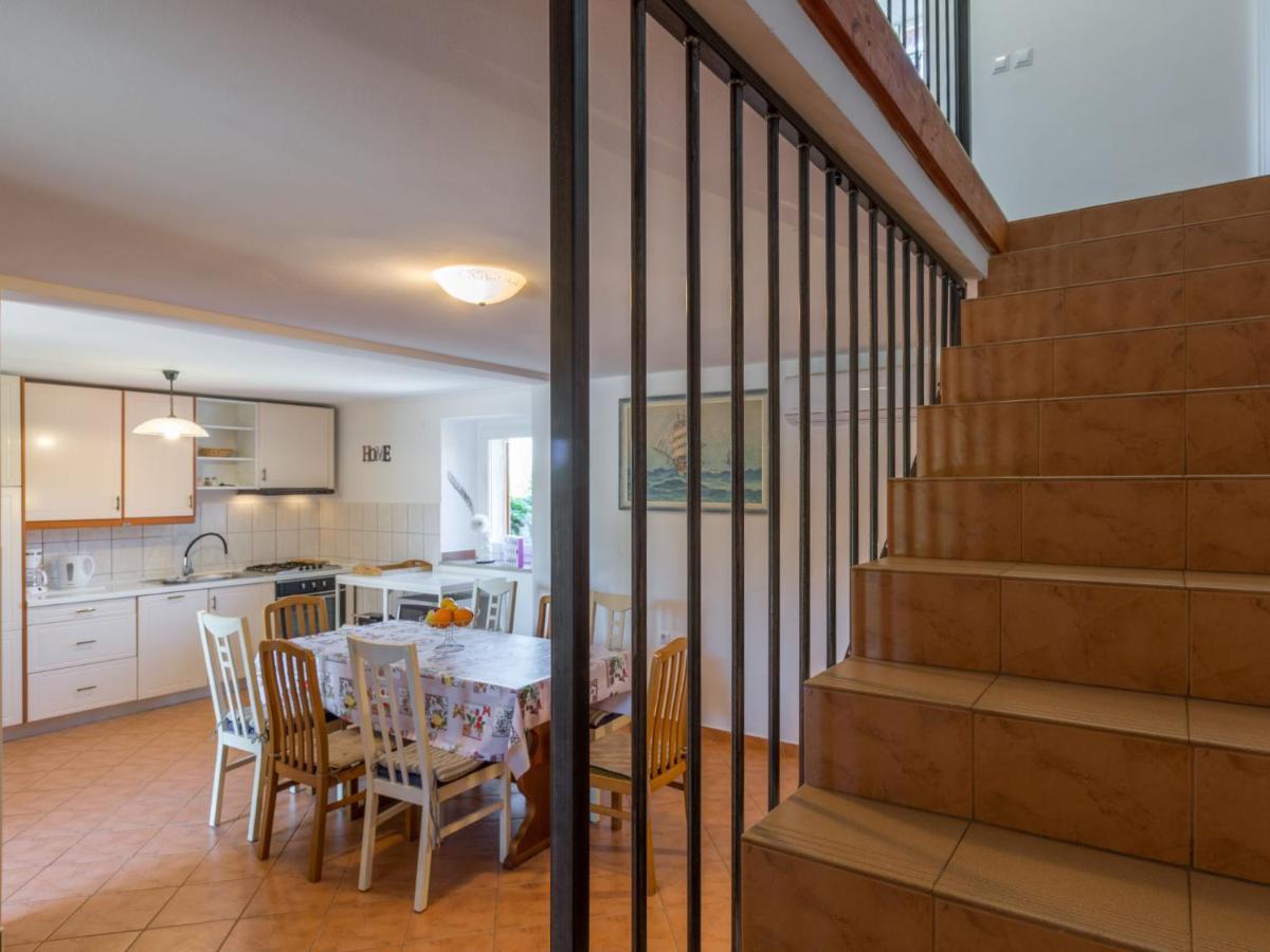 Holiday Home Villa Lucky By Interhome Бртонигла Екстер'єр фото